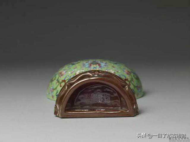 紫微斗数星曜排布揭秘：生辰八字与十二宫位的严密结合