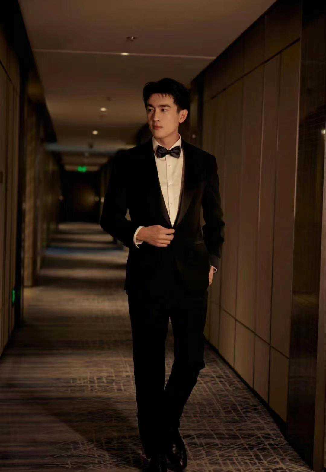 都是谁在用 DeepSeek “算命”啊？劝你真的不要……