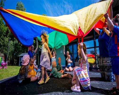 今日财神正东，打麻将赢钱有讲究：2025年10月14日财运指南