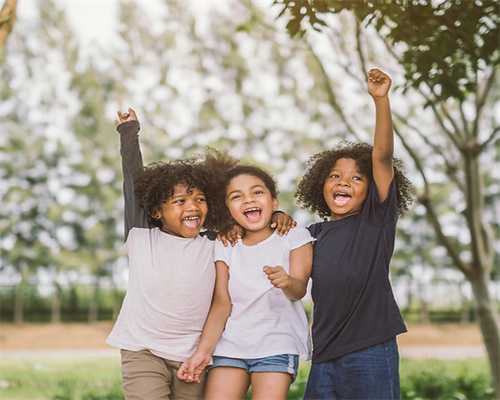 小说：进入浮屠塔的人九死一生，王爷知道她进去，急了：我去寻她